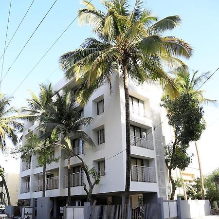 Aashiyana Inn Nashik Exterior photo